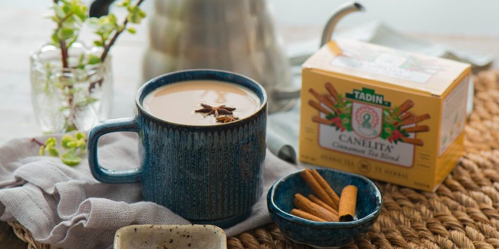 Spiced-Cinnamon-Tea-Latte-1024×684-1